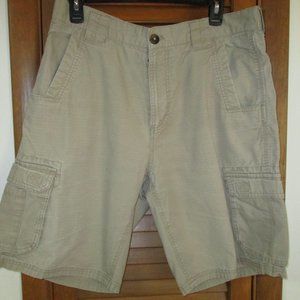Men's C.E. Schmidt shorts